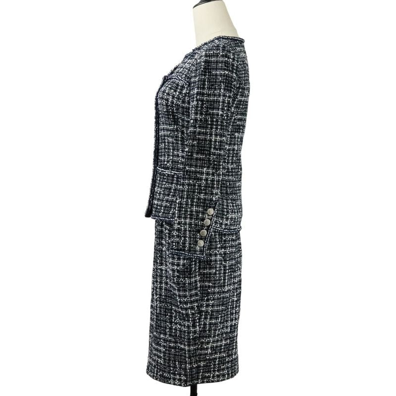 Chanel Coco Mark Button Tweed Jacket Skirt Setup Suit P47857 P47766 Size 34
