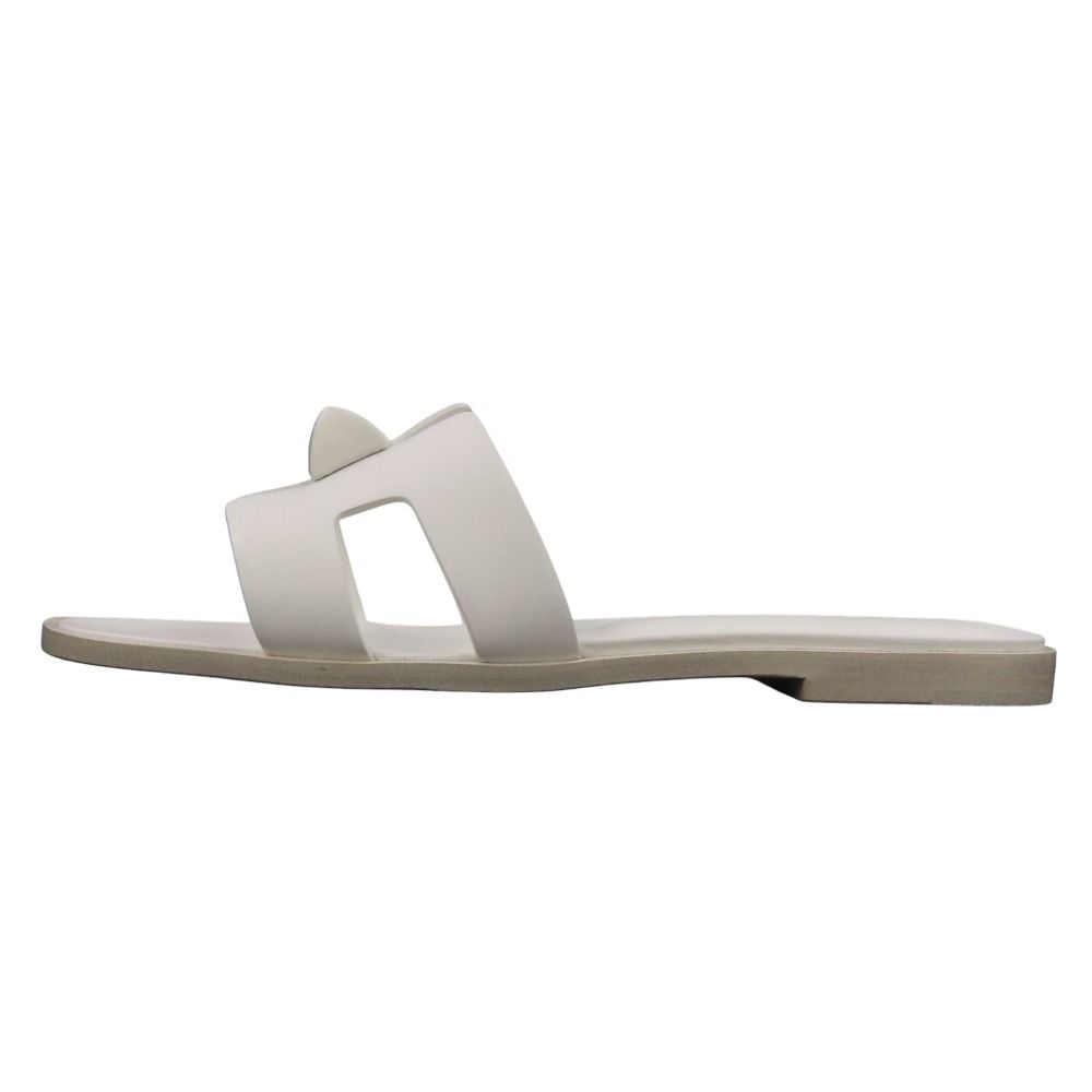 Unused HERMES Medor Oran flat sandals size 36.5 23.5cm (9.25in) equivalent