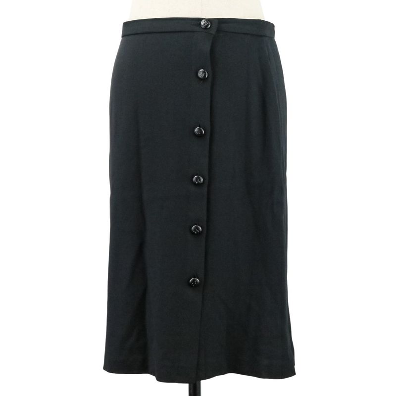 05P Chanel Silk Here Mark Button Asymmetric Hem Cut And Sewn Skirt Setup P25504