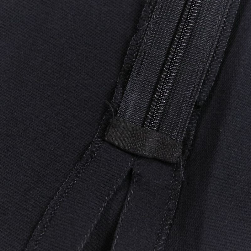 05P Chanel Silk Here Mark Button Asymmetric Hem Cut And Sewn Skirt Setup P25504