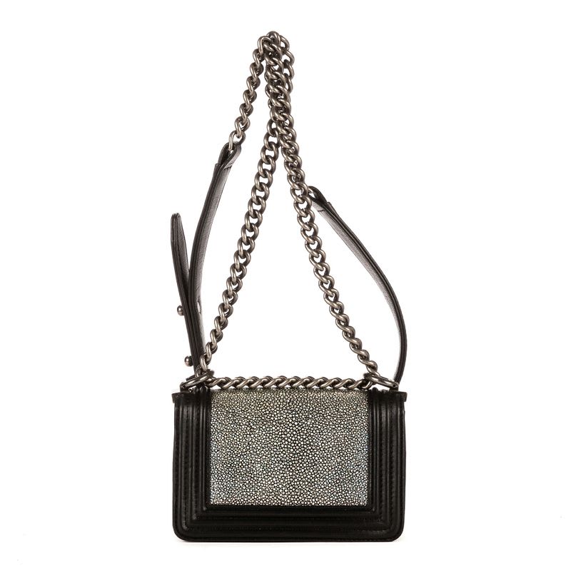 Chanel Unique Piece Boy Garusha Black Skin