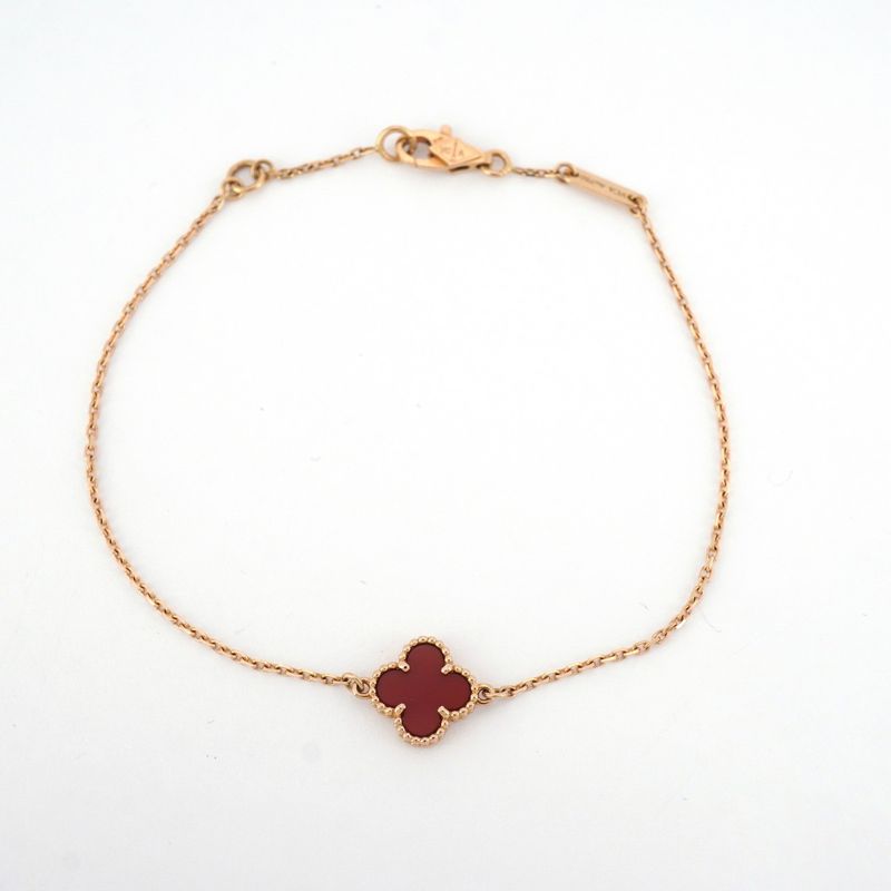 Van Cleef & Arpels Bracelet Sweet Alhambra 18k Pink Gold Pink Gold Carnelian