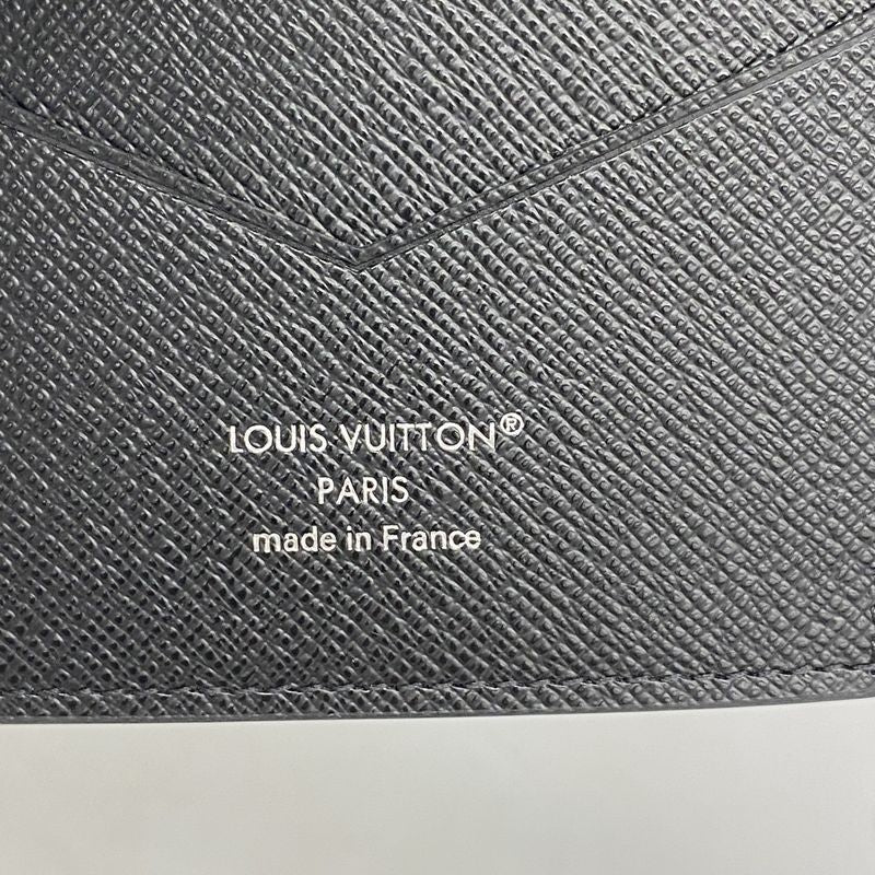 Louis Vuitton Pass Port Case Monogram Eclipse Couverture Pass Port Nm M64501