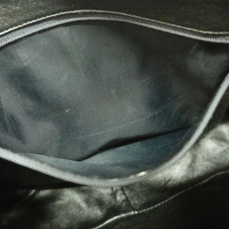 Chanel Shoulder Bag V Stitch Caviar Skin Black Gold Hardware Women's