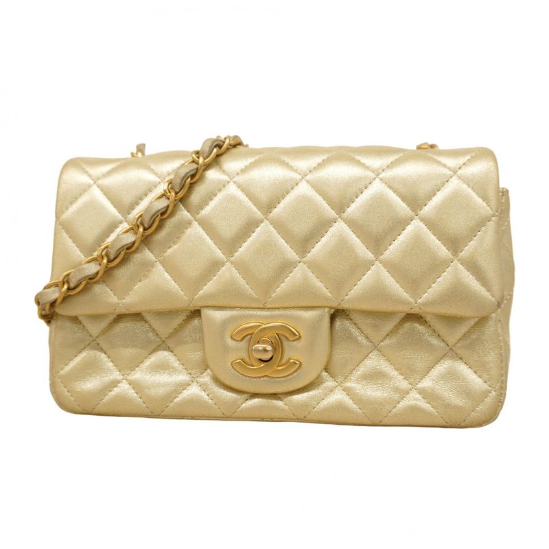 Chanel Shoulder Bag Matelasse Lambskin Gold Chien Pan Gold Hardware Women's