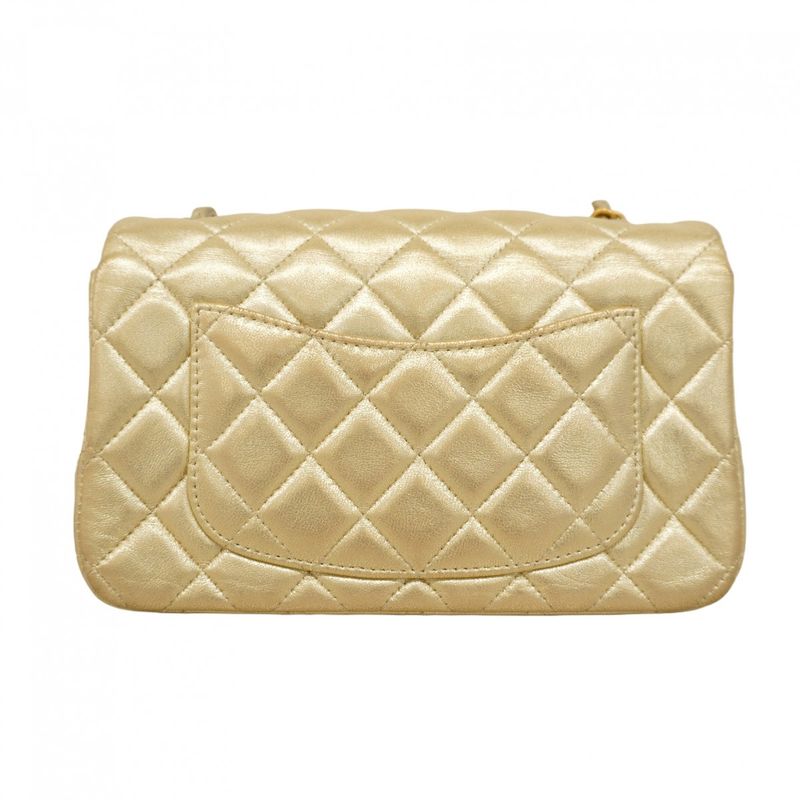 Chanel Shoulder Bag Matelasse Lambskin Gold Chien Pan Gold Hardware Women's
