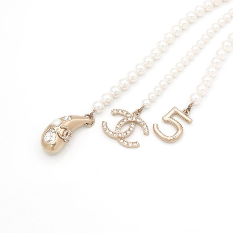 Chanel Necklace Pendant Choker Gold Rhinestone Here Mark