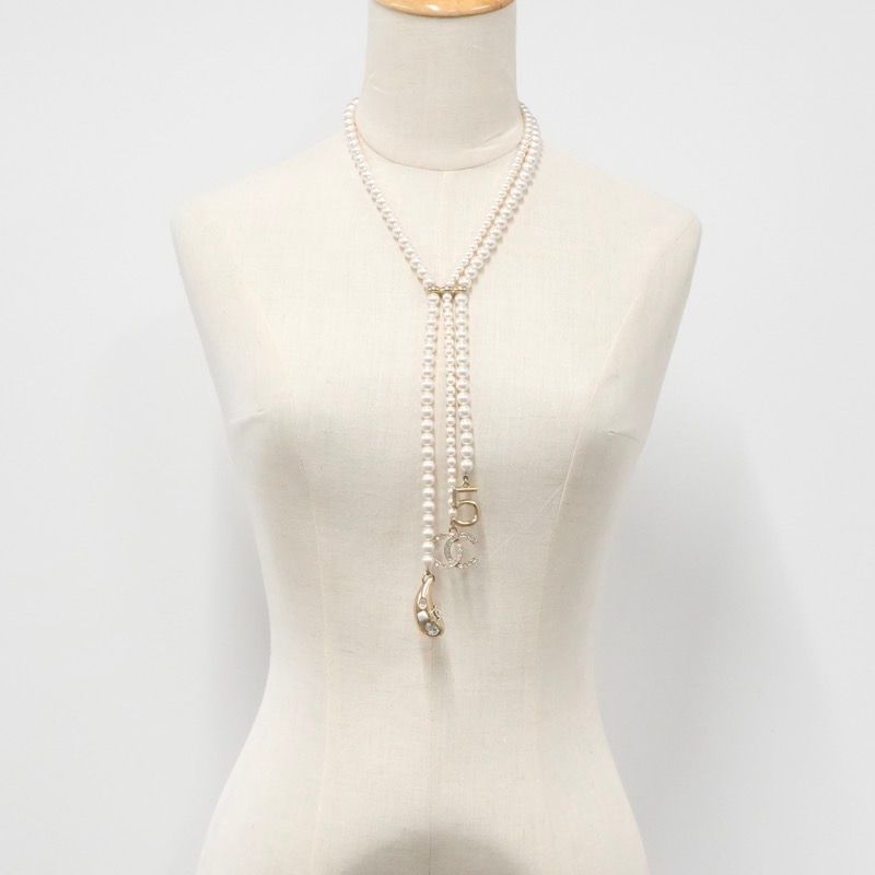 Chanel Necklace Pendant Choker Gold Rhinestone Here Mark