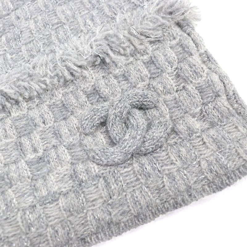 Chanel 16 B Cashmere Coco Mark Fringe Design Lame Thread Beanie Knit Cap