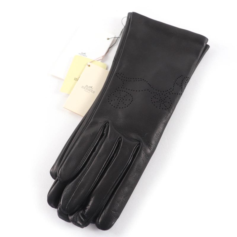 Hermes Carriage Embossed Design Leather Gloves Black 6.5 Storage Bag Included