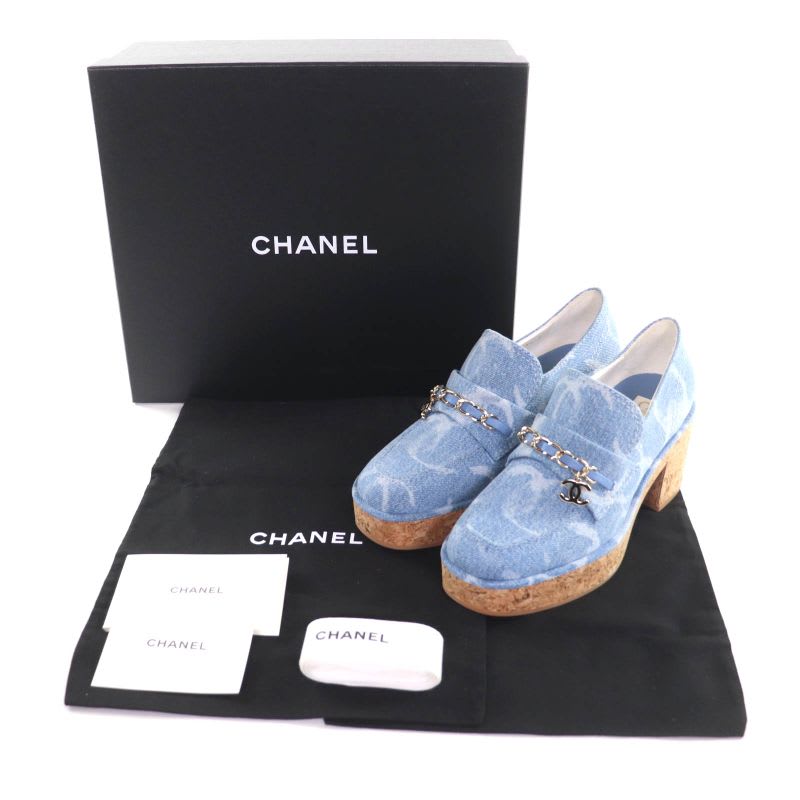 Chanel 23 B Chain Decoration Denim Loafers Indigo With Here Mark Hardware