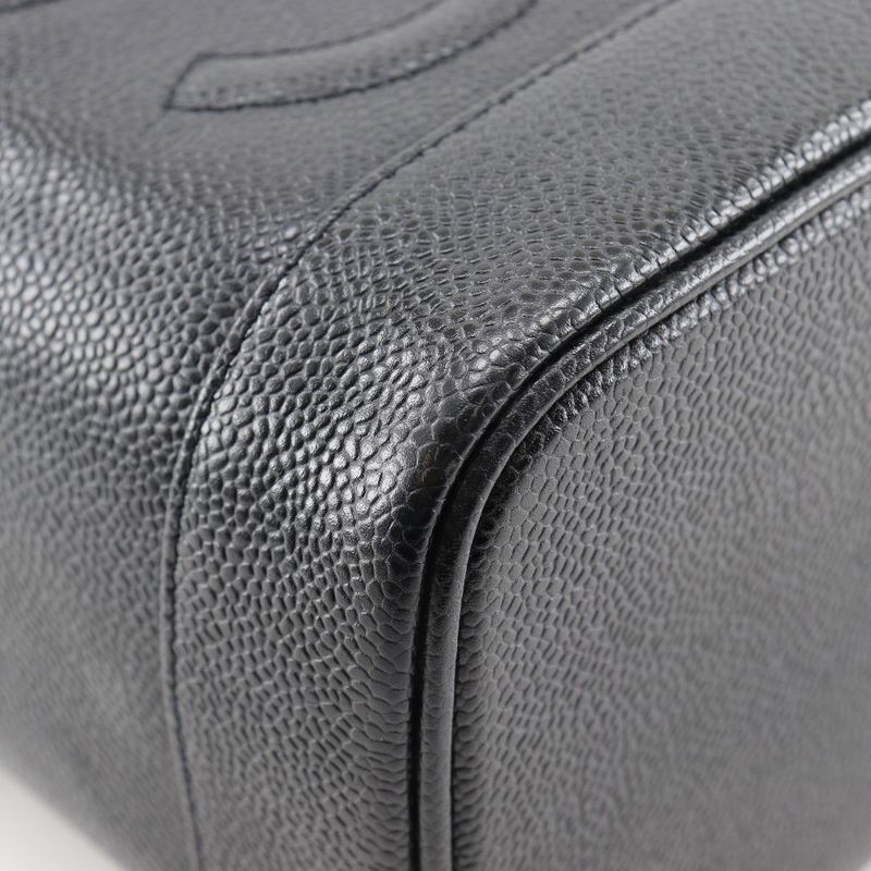 Chanel Chanel Vanity Handbag Caviar Leather Black Pouch