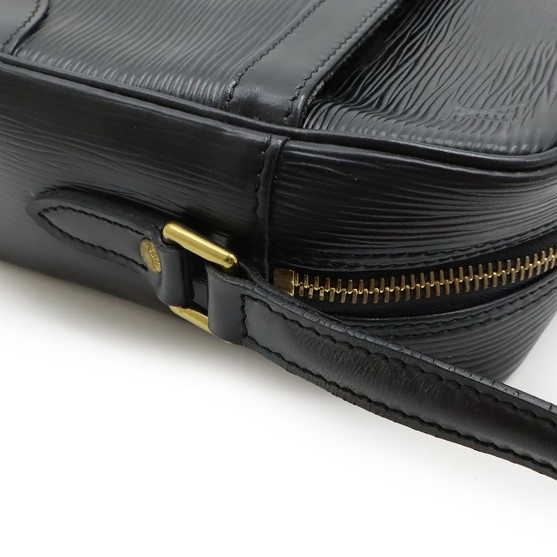 Louis Vuitton Epi Trocadero 27 Shoulder Bag Crossbody Noir Black Gold Hardware