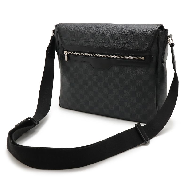 Louis Vuitton Damier Graphite Daniel MM Messenger Bag Shoulder Bag Crossbody