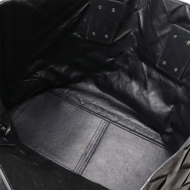 Bottega Veneta Maxi Intrecciato Tote Bag Shoulder Bag Leather Black With Pouch