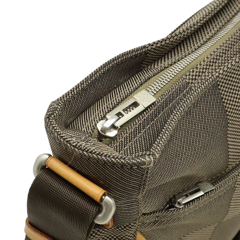 Louis Vuitton Damier Geant Companion Shoulder Bag Crossbody Shoulder Tail M93045