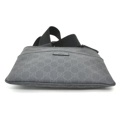 Gucci Shoulder Bag GG Supreme