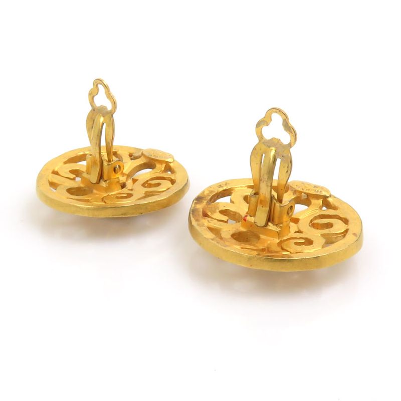Chanel Classic Filigree Gold