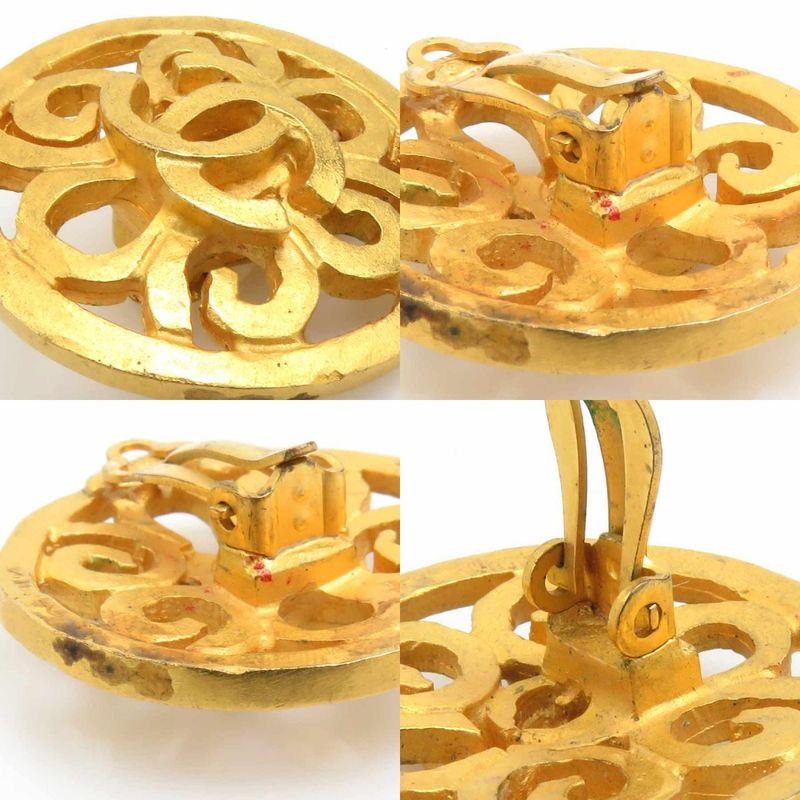 Chanel Classic Filigree Gold