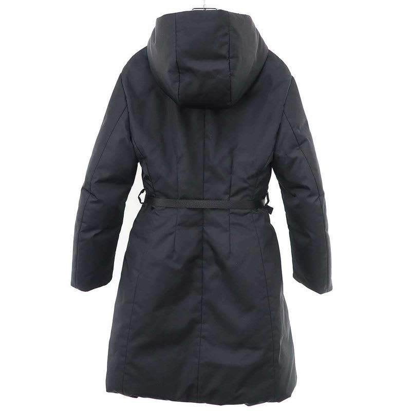 Prada 22 AW Re-Nylon Logo Plate Down Coat Black 36