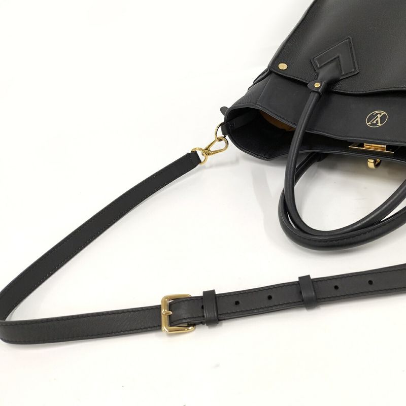 Louis Vuitton on My Side MM 2way Tote Bag Monogram Taffetage Noir Black M53826