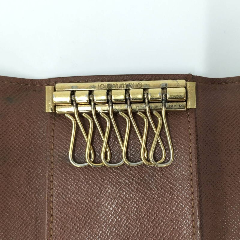 Louis Vuitton 6 Key Case Multicles 6 Monogram M62630