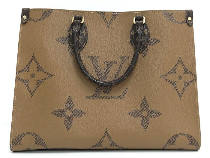 Louis Vuitton Tote Bag on the Go MM Monogram Giant Reverse M45321