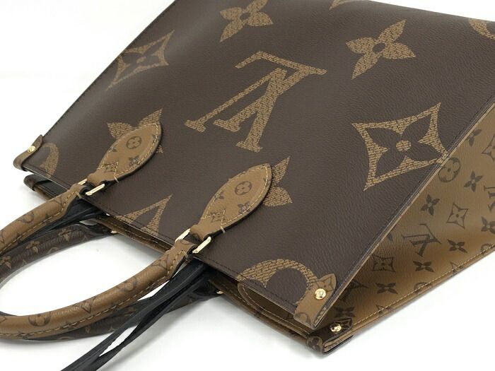 Louis Vuitton Tote Bag on the Go MM Monogram Giant Reverse M45321