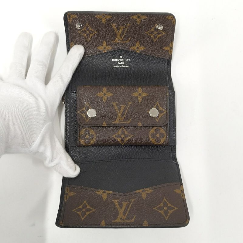 Louis Vuitton Portefeuille Compact Trifold Wallet Monogram M60167