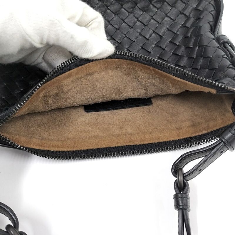 Bottega Veneta Handbag Intrecciato Leather Black