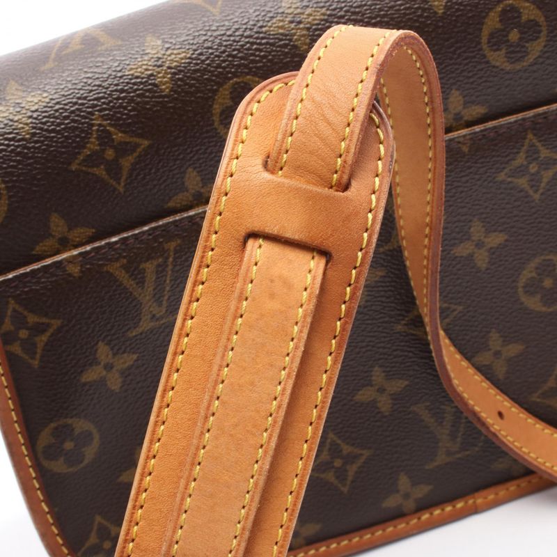 Louis Vuitton Shoulder Bag Sologne Leather