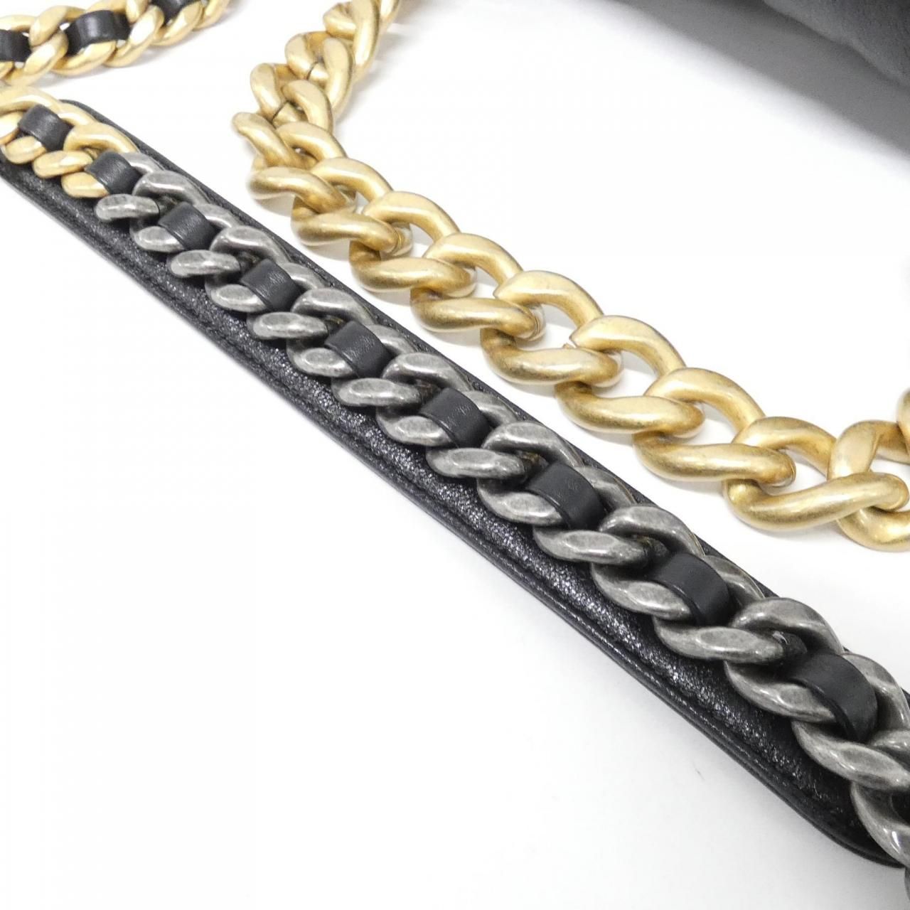 Chanel 19 Line As1162 Shoulder Bag