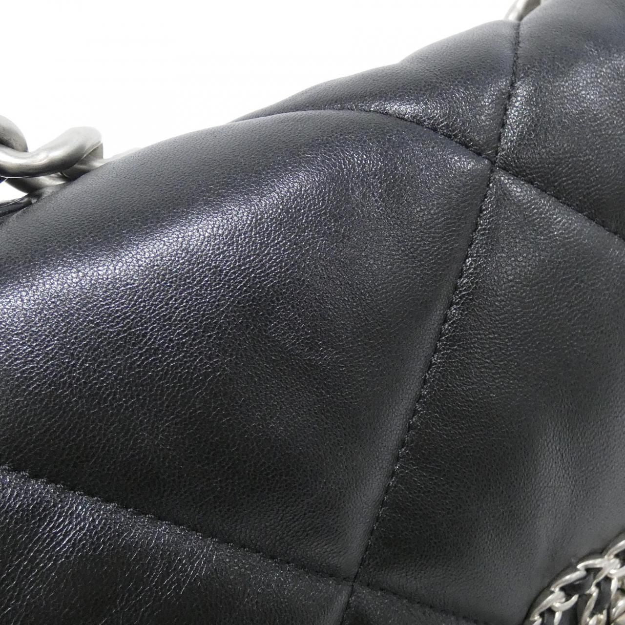 Chanel 19 Line As1161 Shoulder Bag