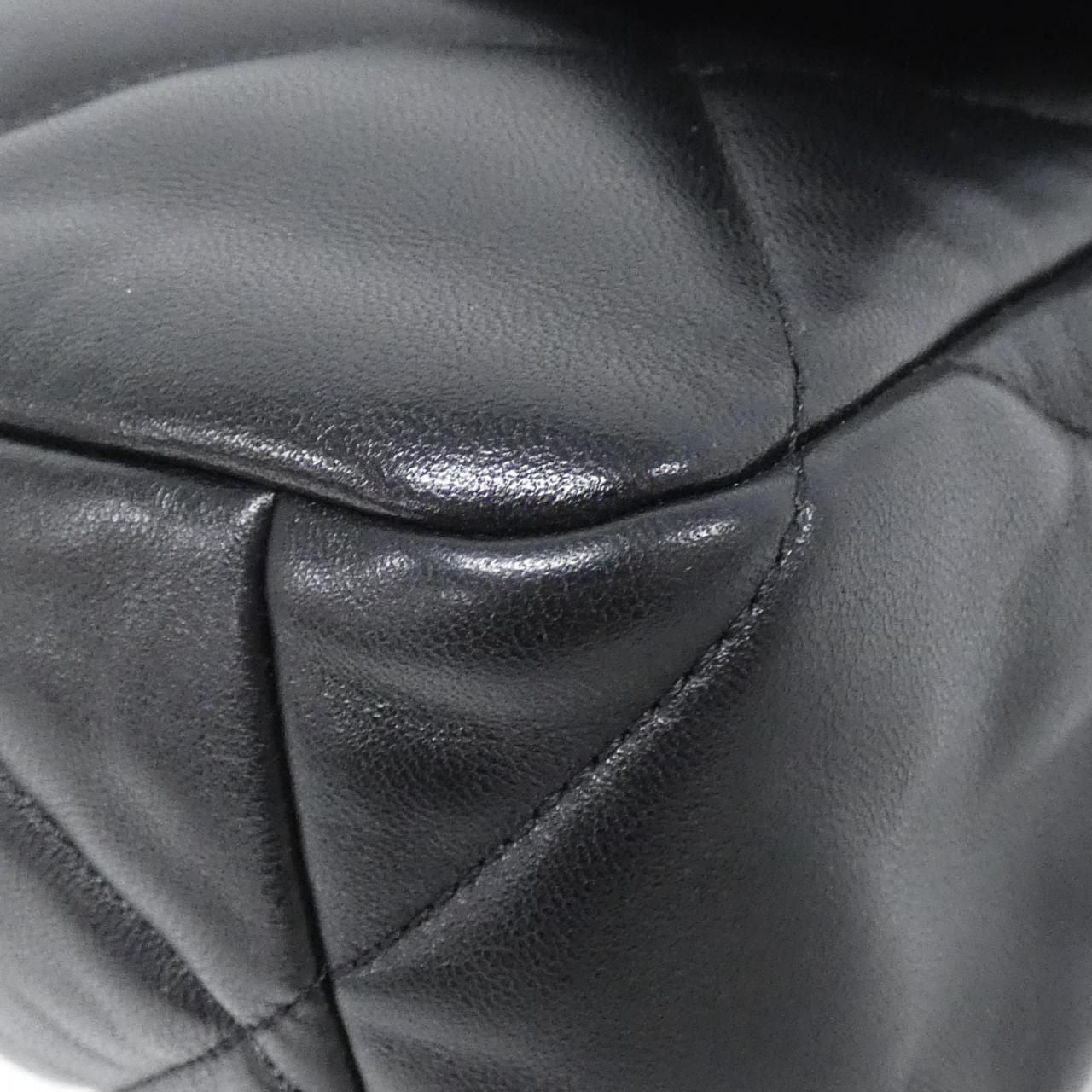 Chanel 19 Line As1161 Shoulder Bag