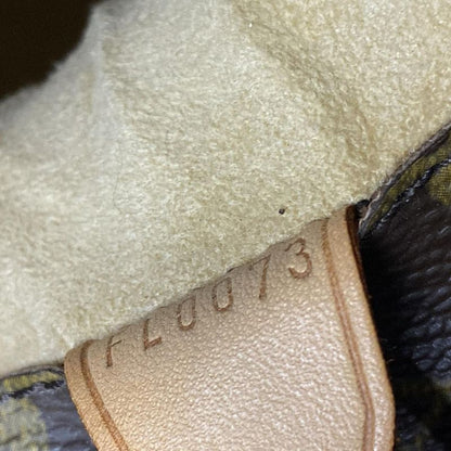 Louis Vuitton Tote Bag Monogram Luco M51155 (new Shape)