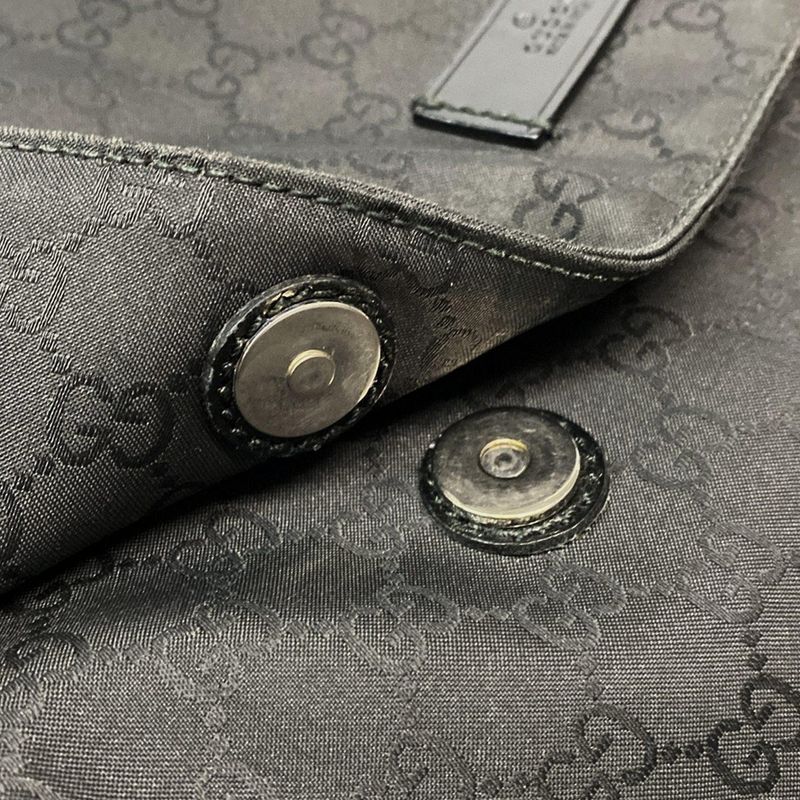 Gucci Shoulder Bag GG Pattern 272350 Black Leather