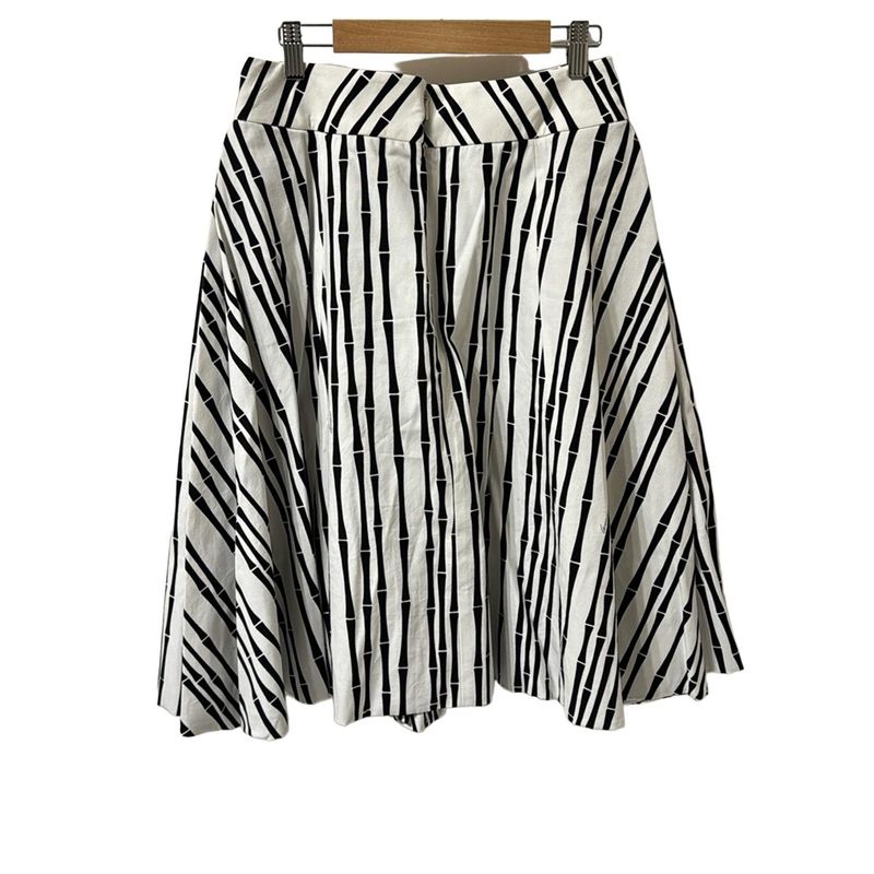 Gucci Skirt Size 42 M Women's - 189017 White X Black Knee Length Bamboo Pattern