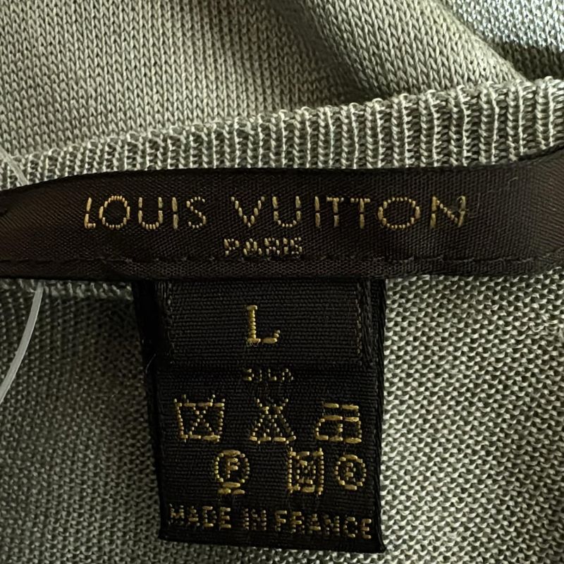 Louis Vuitton Long Sleeve Sweater Size L Men's - Light Green V-Neck Silk