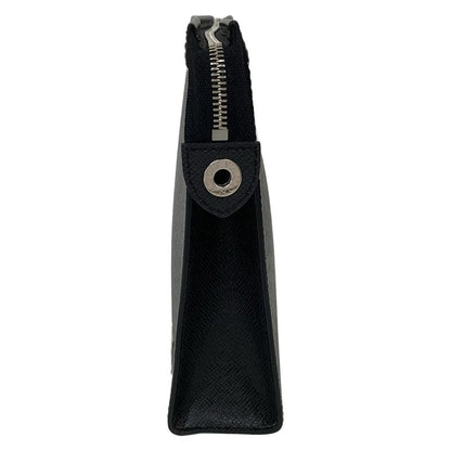 Louis Vuitton Clutch Bag Taiga Pochette Voyage M30450 Black Leather Cowhide