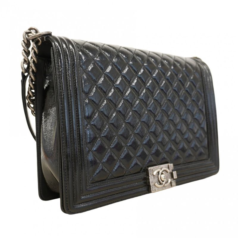 Chanel Shoulder Bag Boy Chanel Patent Leather Black Silver Hardware Ladies