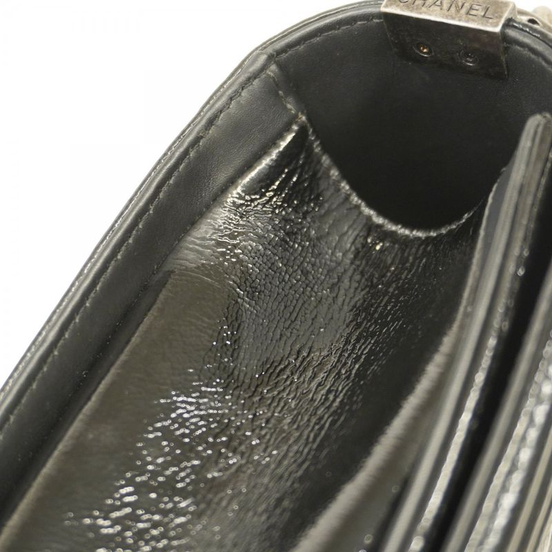 Chanel Shoulder Bag Boy Chanel Patent Leather Black Silver Hardware Ladies
