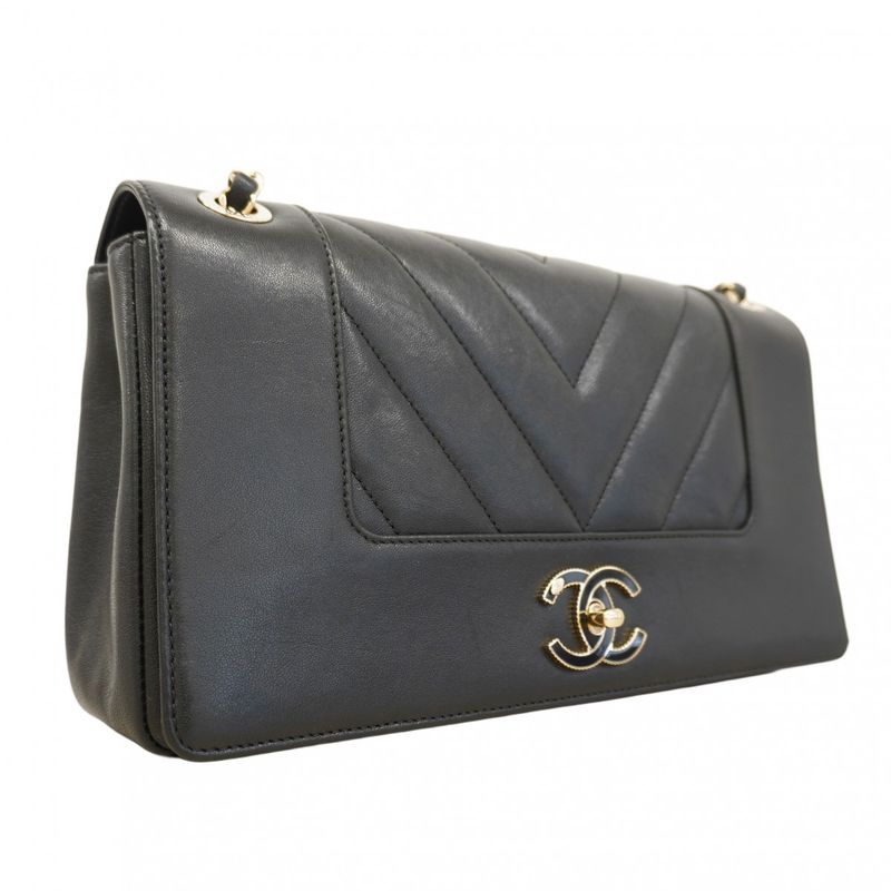 Chanel Shoulder Bag V Stitch Lambskin Black Chien Pangold Hardware Women's