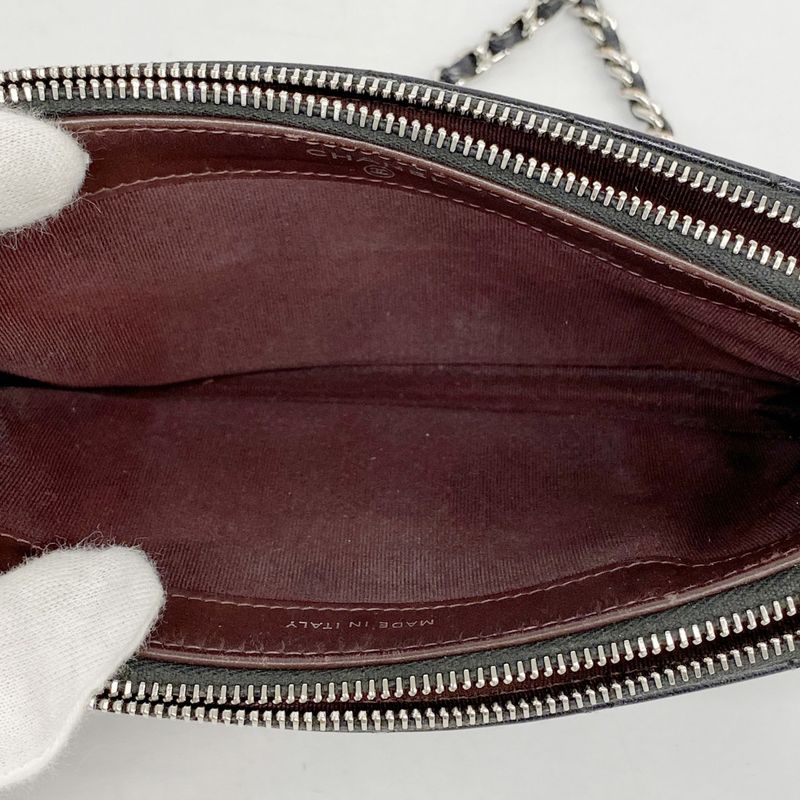 Chanel Shoulder Wallet Matelasse Caviar Skin Black Silver Hardware Women's