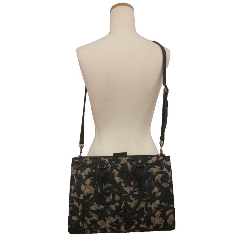 Gucci Arabesque GG Supreme Shoulder Bag 409531 Beige Black