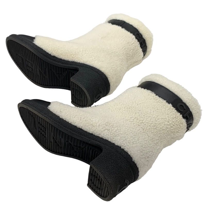 Chanel Boots Short Boots Shoes Shearling White Black Boa Here Mark Logo