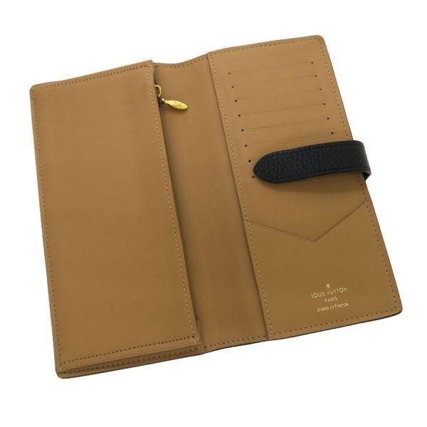 Louis Vuitton Vertical Wallet M81830