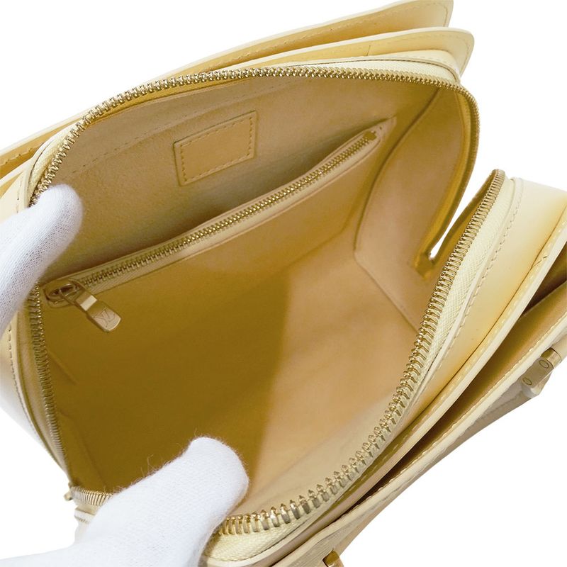 Louis Vuitton Bag  Handbag Epi Leather Pont Neuf Vanilla Cream