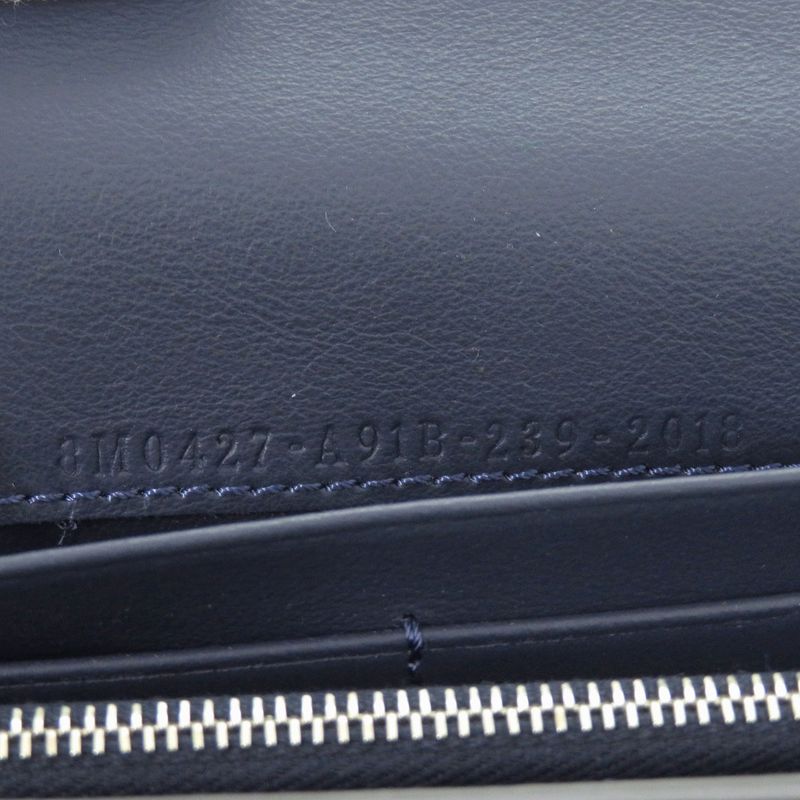 Unused Fendi Peekaboo Continental Wallet 8m0427 Calf Navy Bifold Wallet 1909