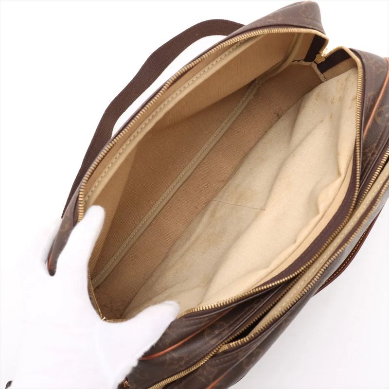 Louis Vuitton Monogram Reporter GM M45252 Leather Shoulder Bag Crossbody