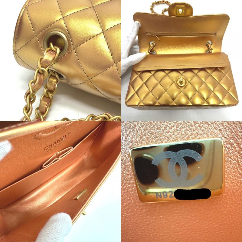 Chanel Shoulder Bag Quilted 23